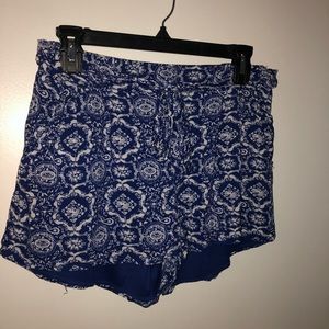 Boutique flowy shorts